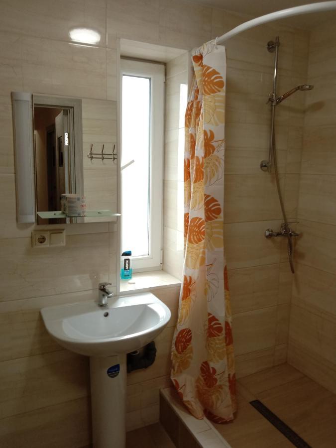 105 Appartement Khmelʼnytsʼkyy Buitenkant foto
